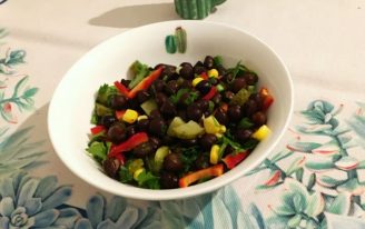 Siyah Nohutlu Salata Tarifi