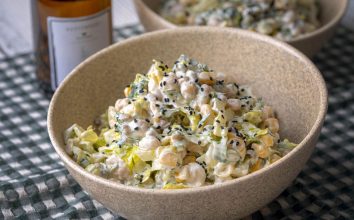 Doyurucu Bakliyat Salatası Tarifi