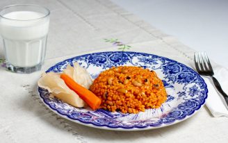 Lif Kaynağı Vitaminli Kuru Börülceli Bulgur Pilavı Tarifi