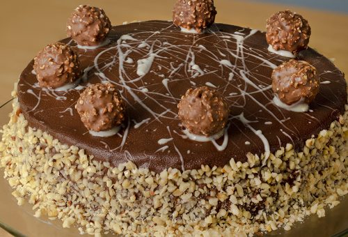 Çikolatalı Pasta Tarifi