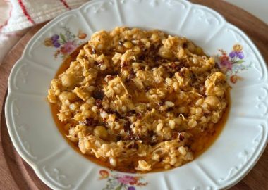 Yarma Dövme Yemeği Tarifi