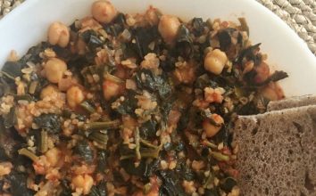 Ekşili Nohutlu Ispanak Yemeği Tarifi