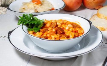 Etli Kuru Fasulye Tarifi