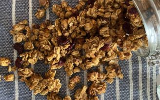 Glütensiz Şekersiz Granola Tarifi