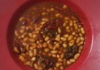 Ağır Ateşte Pişen Güveçte Etli Kuru Fasulye Tarifi