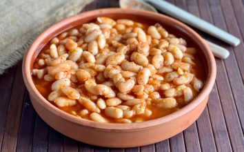 Güveçte Kuru Fasulye Tarifi