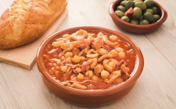 Anadolu Bölgesinin Vazgeçilmezi İşkembeli Nohut Tarifi