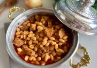 Efsane Yemeğimiz Kavurmalı Kuru Fasulye Tarifi