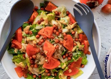 Sebzeli Kıtır Nohutlu Hardal Soslu Akdeniz Hurmalı Salata Tarifi