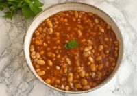 Anadolu Mutfağından Kıymalı Kuru Fasulye Tarifi