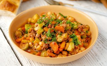 Kıymalı Nohutlu Kabak Yemeği Tarifi