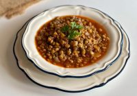 Besleyici Kıymalı Yeşil Mercimek Yemeği