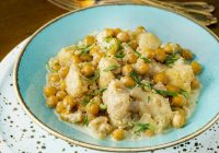 Hızlı Yemek Köri Soslu Karnabaharlı Nohut Yemeği Tarifi