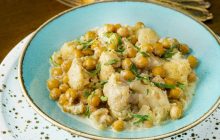 Hızlı Yemek Köri Soslu Karnabaharlı Nohut Yemeği Tarifi