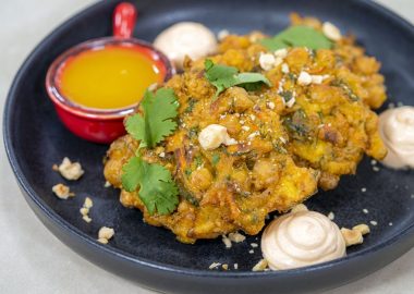 Yüksek Proteinli Körili Nohutlu Sebze Mücver Tarifi