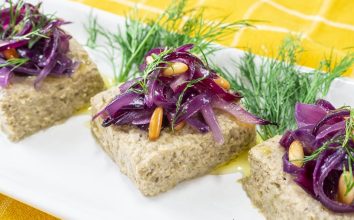 Akdenizi Bölgesinin Vazgeçilmezi Maş Fasulye Favası Tarifi