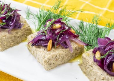 Akdenizi Bölgesinin Vazgeçilmezi Maş Fasulye Favası Tarifi