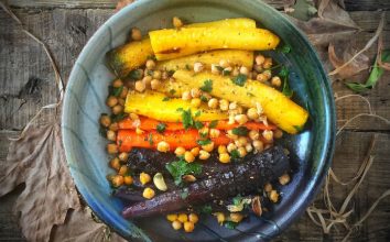 Fırında Nohutlu Gökkuşağı Havuçları Tarifi