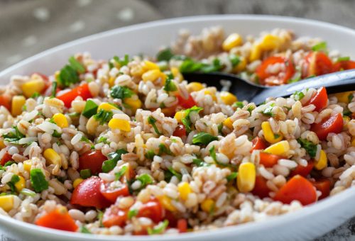 Yapımı Kolay Renkli Pirinç Salatası Tarifi