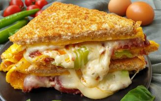 Sandviç Omlet Tarifi