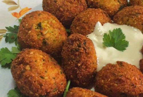 Yapımı Kolay Soslu Falafel Tarifi
