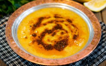 Soslu Mercimek Çorbası Tarifi