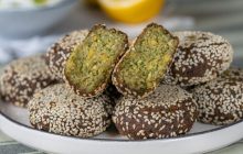 Vejetaryan Susamlı Falafel Tarifi