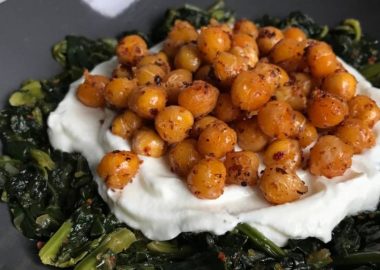 Hafif Sağlıklı Süzme Yoğurtlu Çıtır Nohut Tarifi