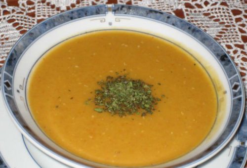 Tavuk Suyuna Mercimek Çorbası Tarifi