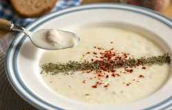 Terbiyeli Tavuk Çorbası Tarifi