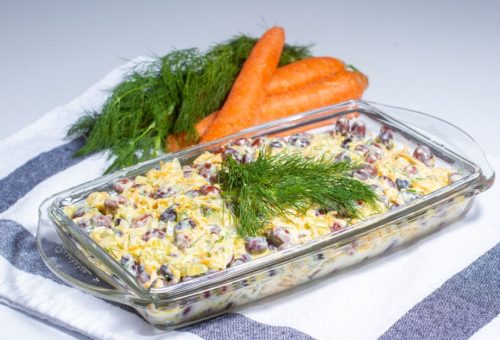 Nefis Yoğurtlu Barbunya Salatası Tarifi