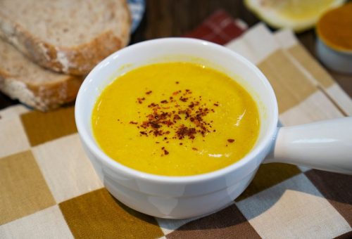 Zerdeçallı Mercimek Çorbası Tarifi